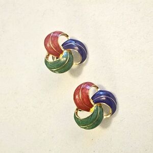 Vintage & Unique Gold Tone Enamel Clip On Large Earrings.